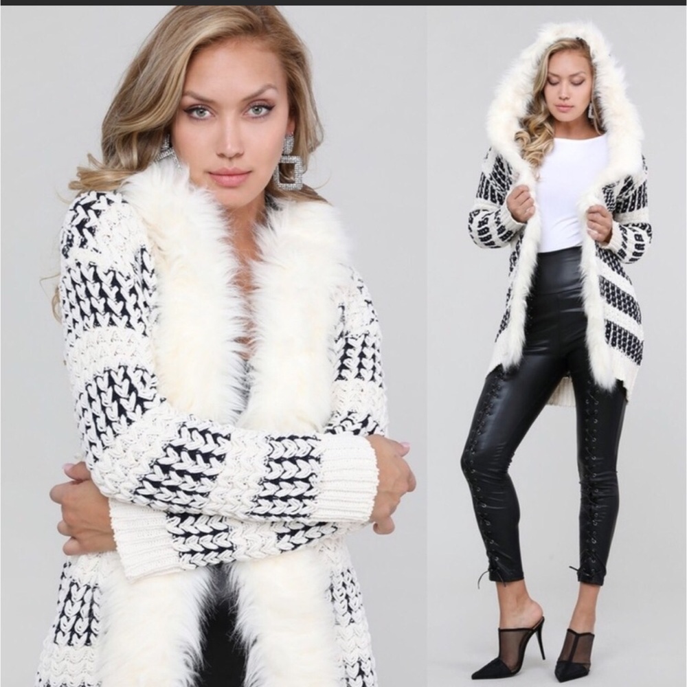💥FAUX FUR TRIMMED HOODED CARDIGAN SWEATER